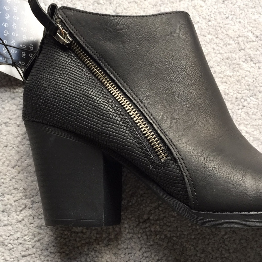 DV boots - Picture 4 of 5